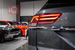 ڤۆڵکسواگن ئەتڵەس کرۆس سپۆرت